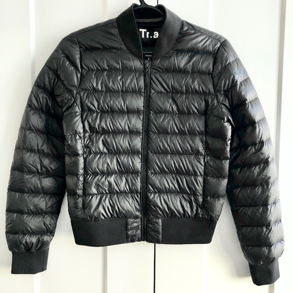 TNA Jackets & Coats Aritzia Tna Chalet Super Light Goose Down